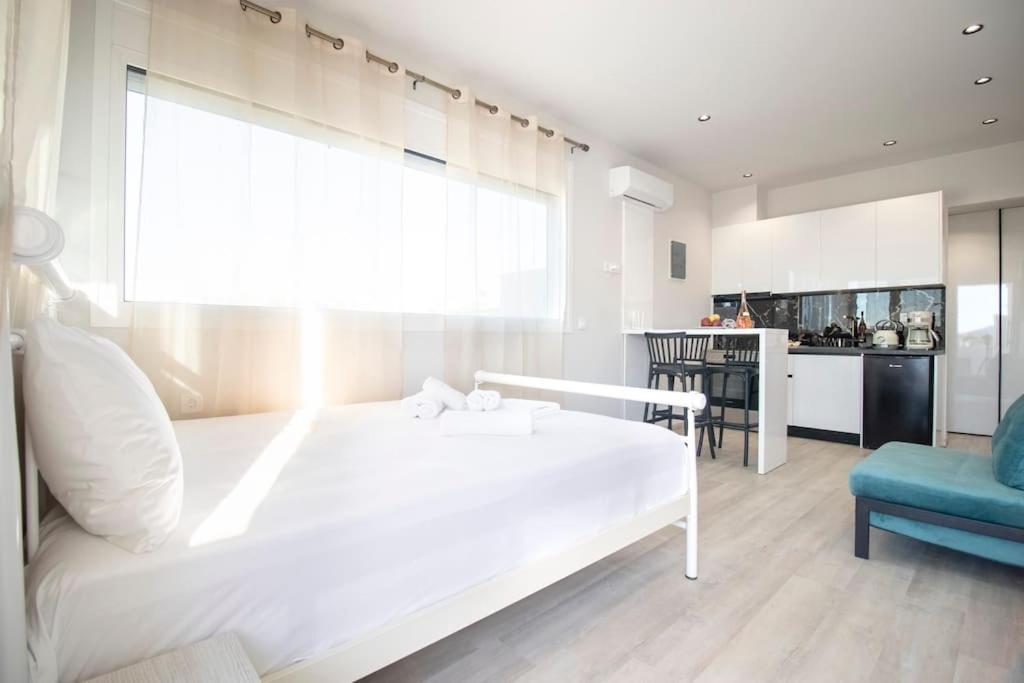 Elegant Near 7 Apartment